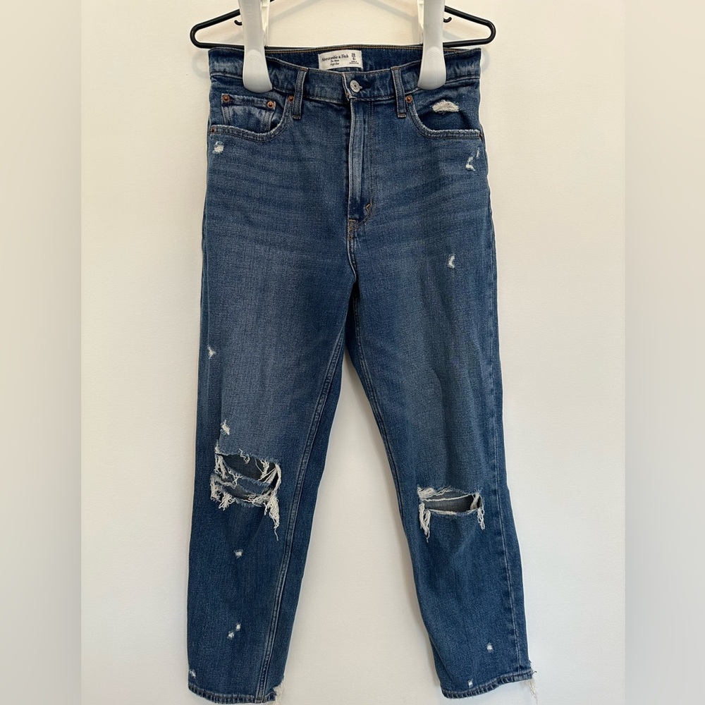 Abercrombie High Rise Mom Jeans - Picture 2 of 6